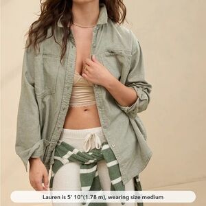 NWT Aerie anywhere fave twill shirt XS-olive green